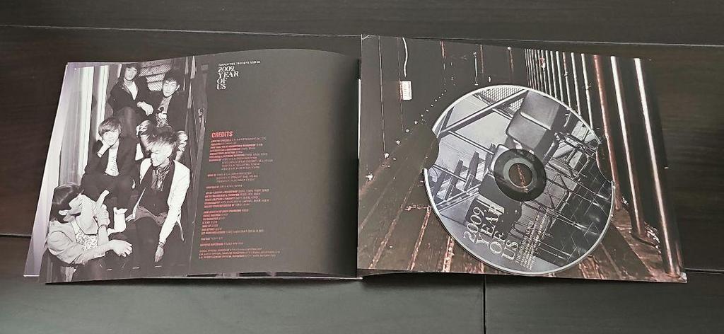 [USED] SHINee 2009 YEAR OF US Imported