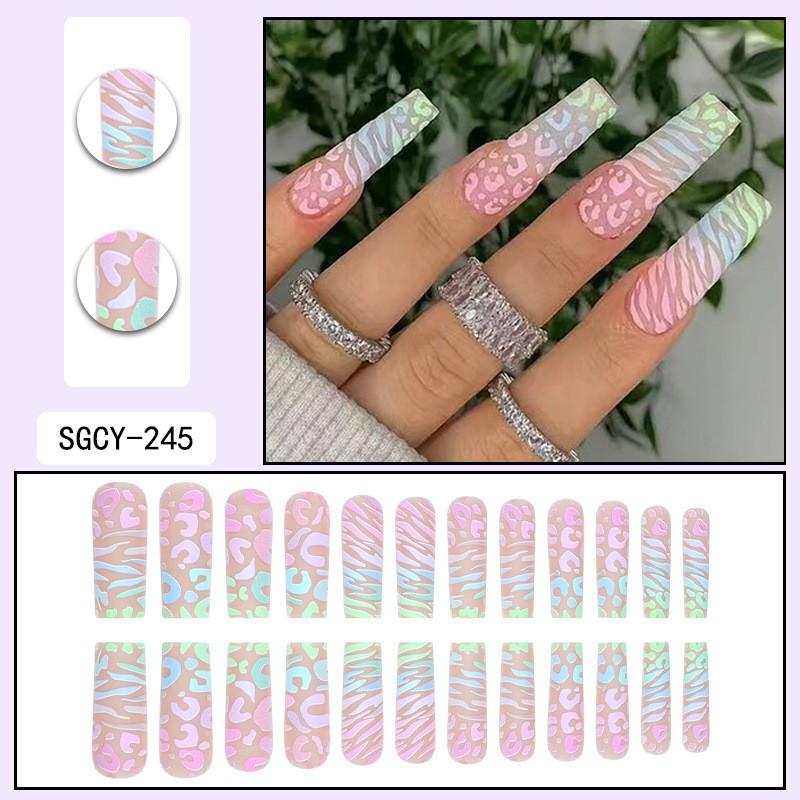 Long Press-On Nails With Geometric Line Design Sweet Style Fake Daily Wear