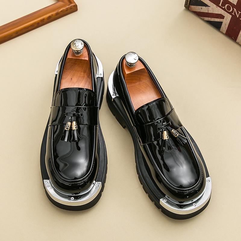 

Модные Классические Мужские Лоферы Черные Белые Мужские На Толстой Подошве Прочные Повседневные Удобные Модные Туфли с Бахромой Социальные Туфли Размеры 38-46 38 чёрный