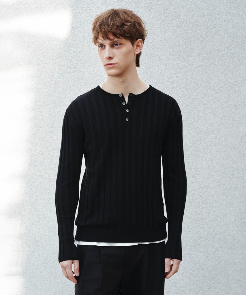 Jeilium Harriet Cotton Henley Neck Knit Black