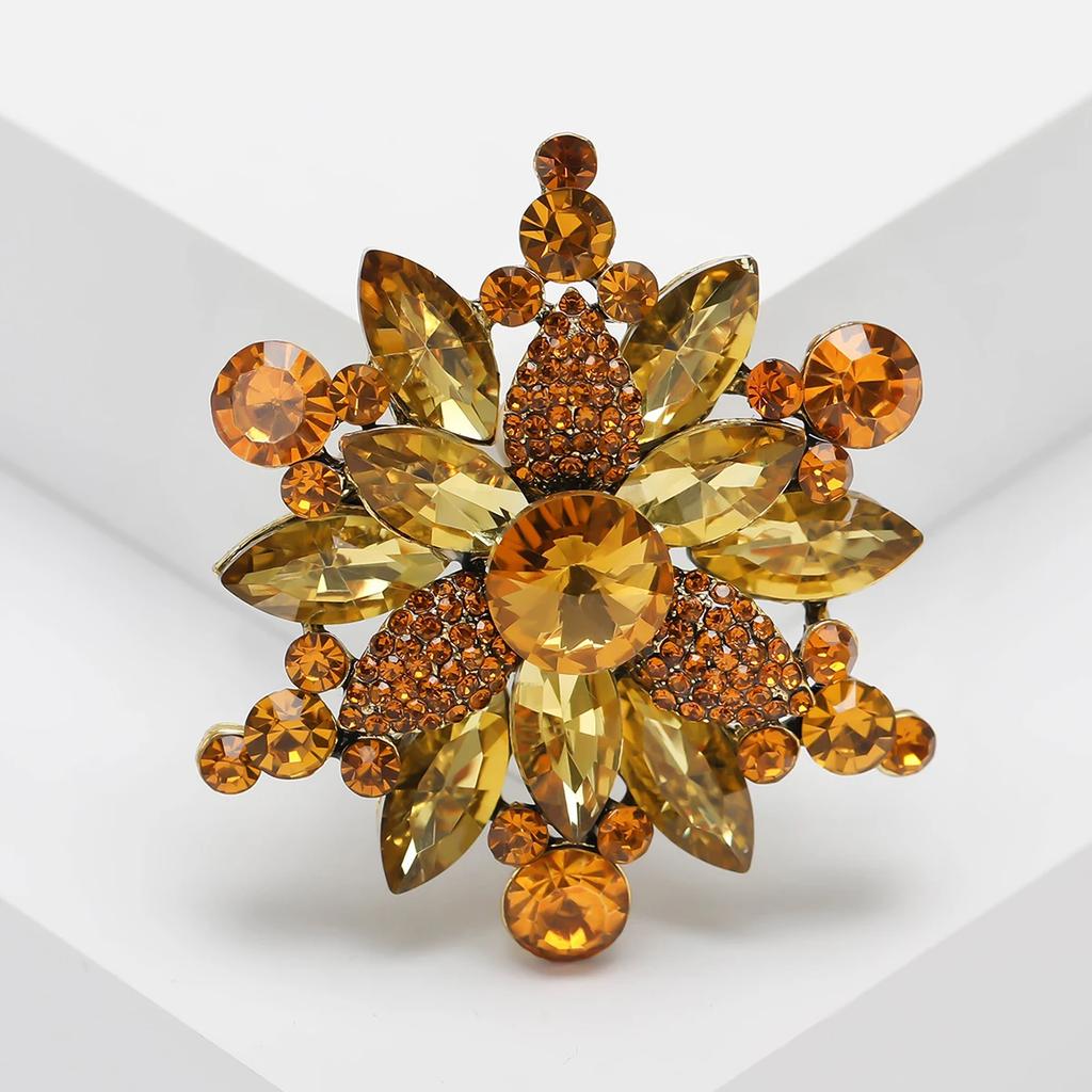 Rhinestone Flower Brooch for Women Snowflake Pins Banquet Party Backpack Gifts Jewelry Accessories