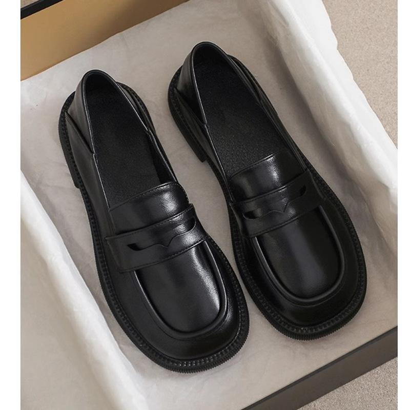 Retro British style small leather shoes women's 2025 spring and autumn new thick-soled one-pedal loafers popular black jk single shoes