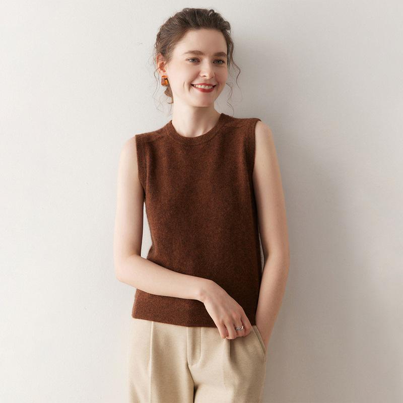 2025 Autumn/Winter Women's Cashmere Knit Vest: Soft, Skin-Friendly, Warm Tank Top for Versatile Layering