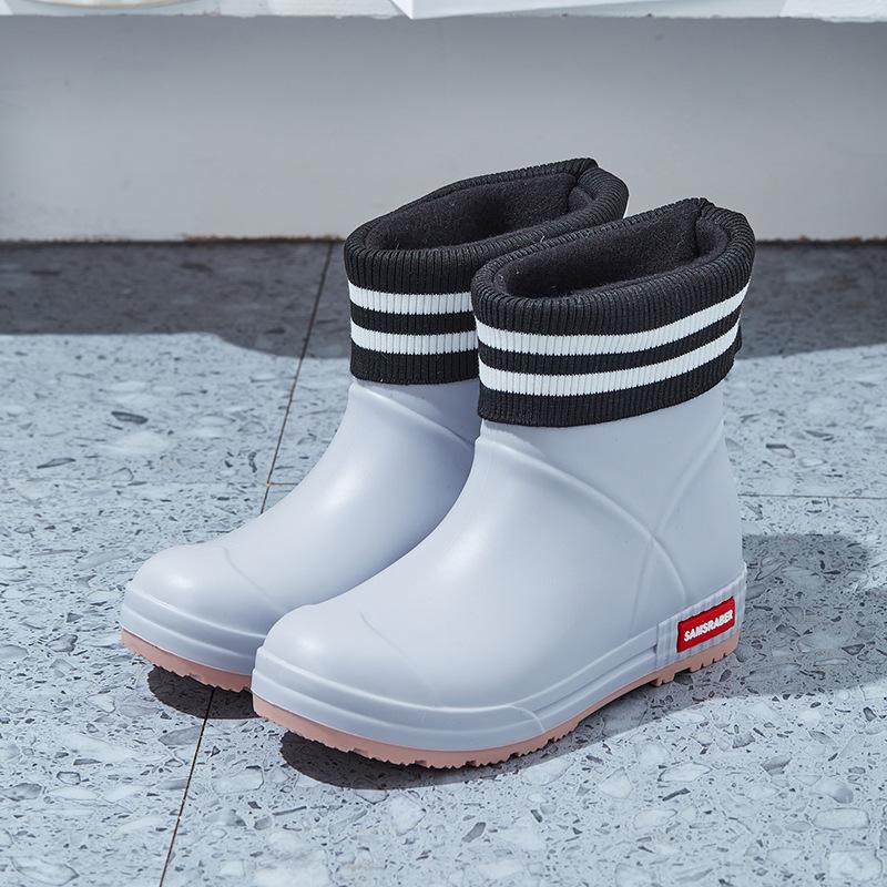 Fashion versatile couple waterproof rain shoes men and women outdoor non-slip wear-resistant water shoes fishing camping sea rubber shoes