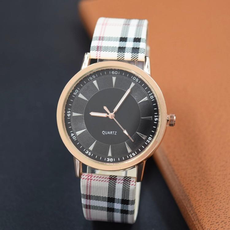 Fashion Plaid Student Watch With Quartz Movement For Casual Women