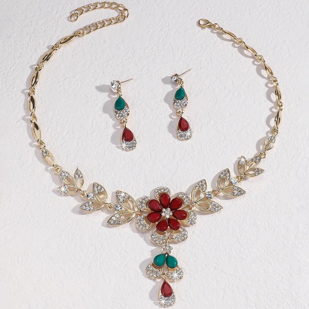 Elegantes Diamant-Tropfen-Blumen-Quasten-Halskettenset