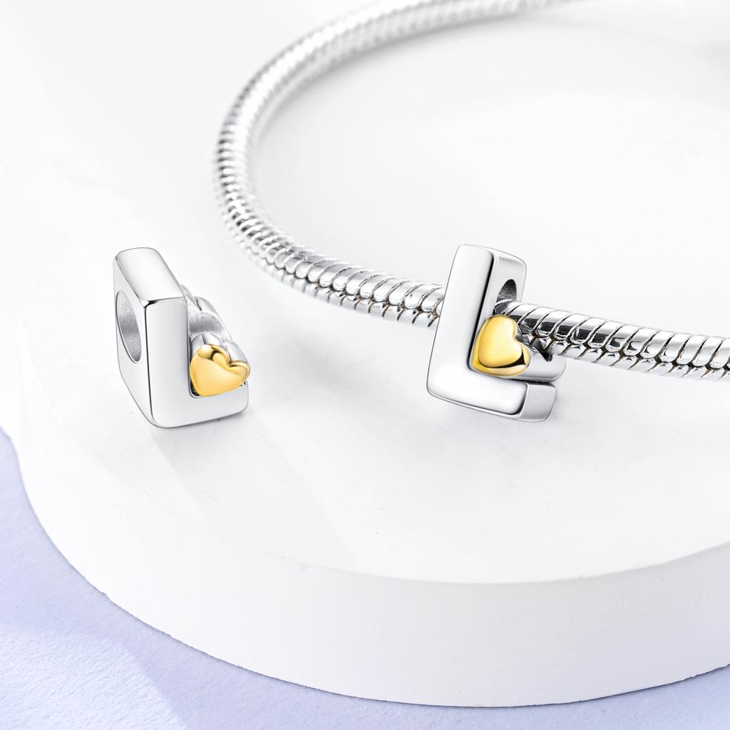 Charms 26 Letters A To Z Alphabet Spell Words Diy Name Copper Beads With Heart Fit Original Bracelet Diy Ladies Girl Jewelry