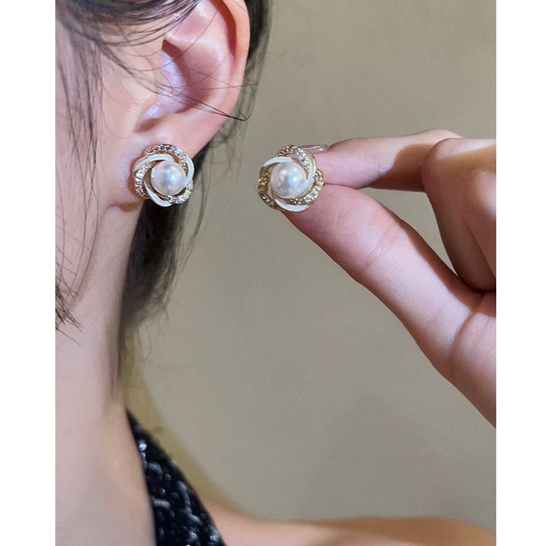 S925 Silver French Pearl Stud Earrings - Women's High-End Exquisite Niche Design, New Style Earring Accessories