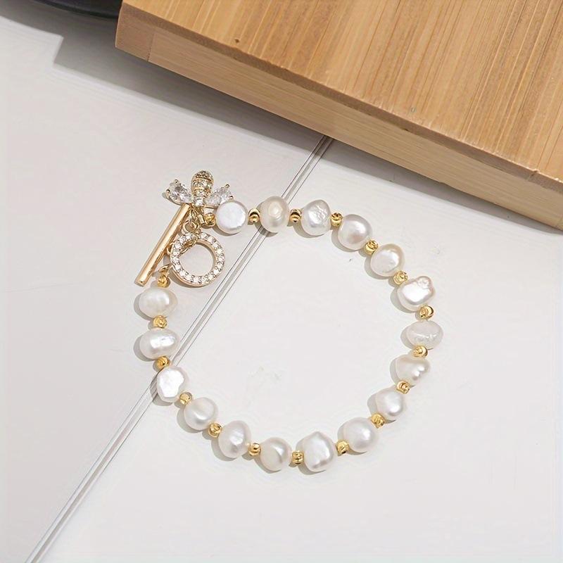 1pc Fashion Versatile Bee Imitation Pearl Bracelet , Women's Sweet Alloy Bracelet