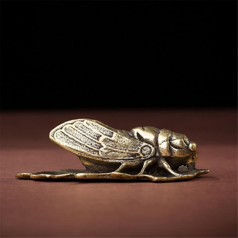 Cicada Figurine,Decorations Cicada Statue Animal Sculptures Ornament for Home Office Desktop Decors Collectible Gift