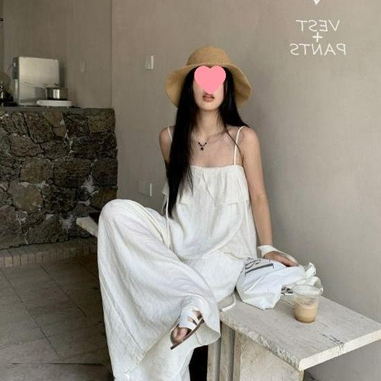 Elegant White Women's Summer 2026 Fashion: Ruffled Camisole & Wide-Leg Pants Skirt Set