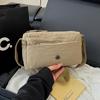 Umhängetasche für Damen - neue trendige Canvas-Schultertasche, die vielseitig und modisch, leicht und geräumig ist, mit