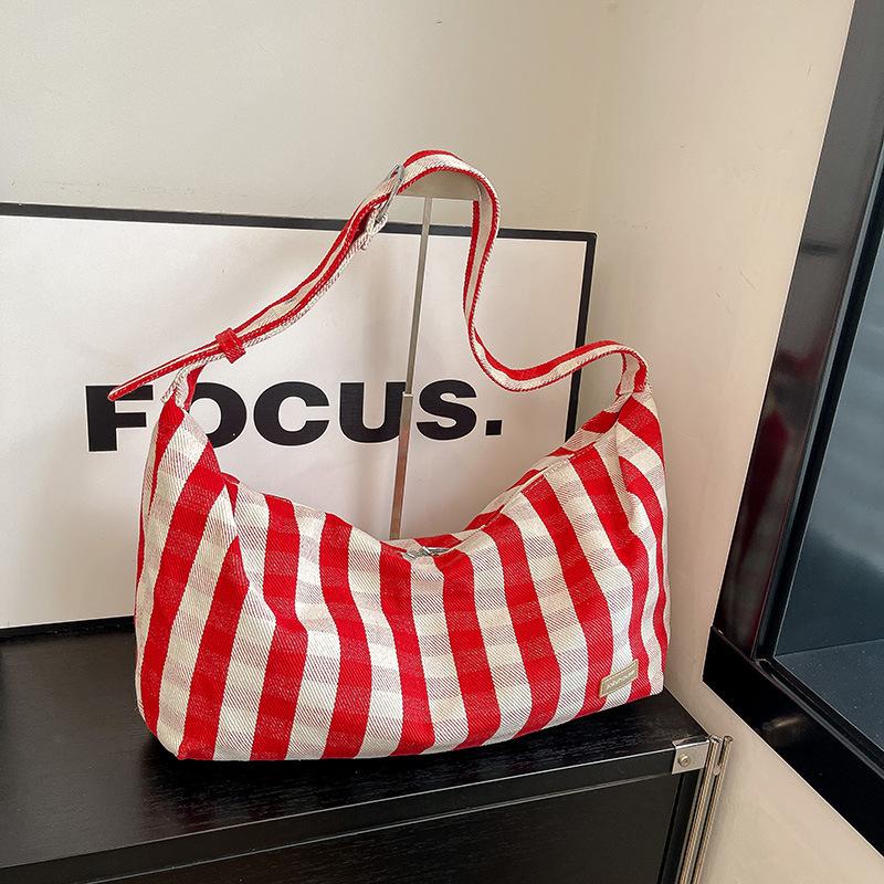 Casual lazy wind large capacity underarm bag women 2025 new summer fashion plaid canvas bag messenger bag