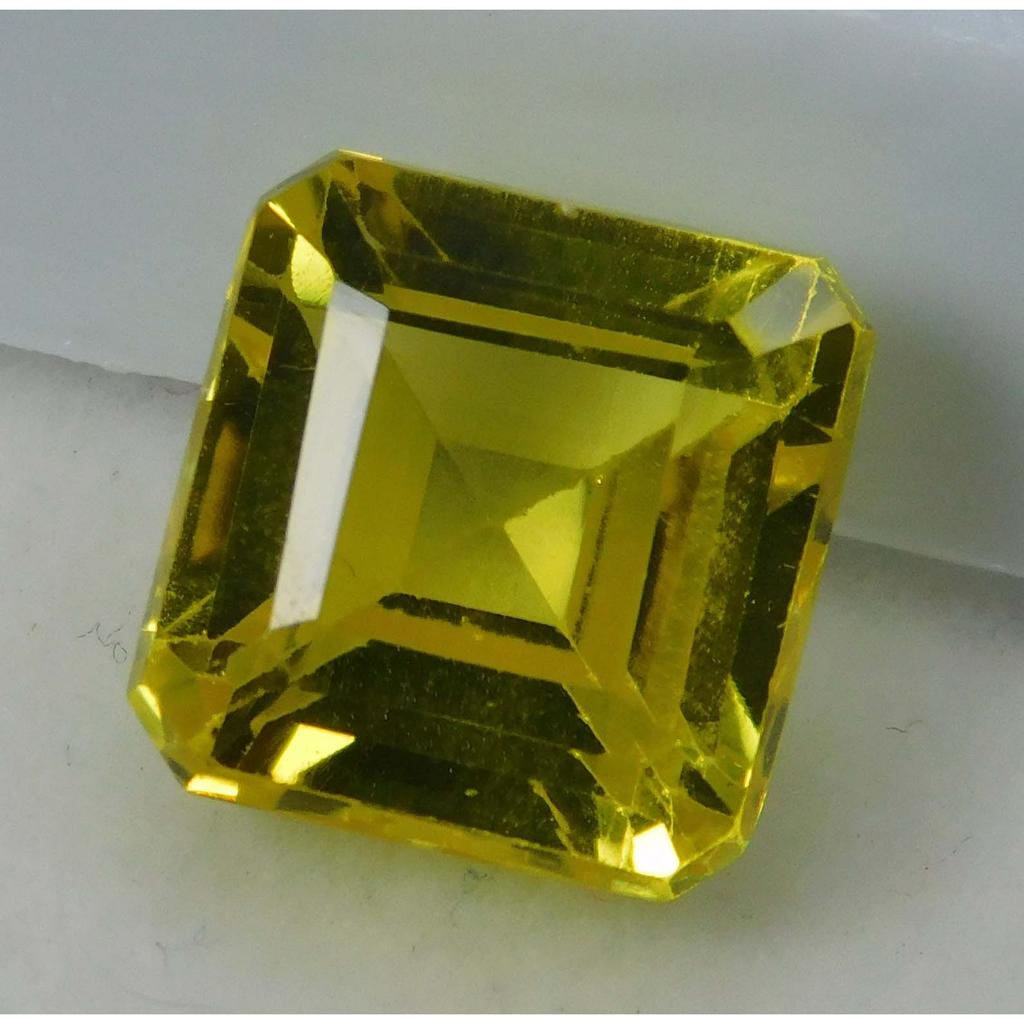 Yellow Sapphire Square Cut 7.65 Ct Natural Ceylon Sri Lanka Loose Gemstone
