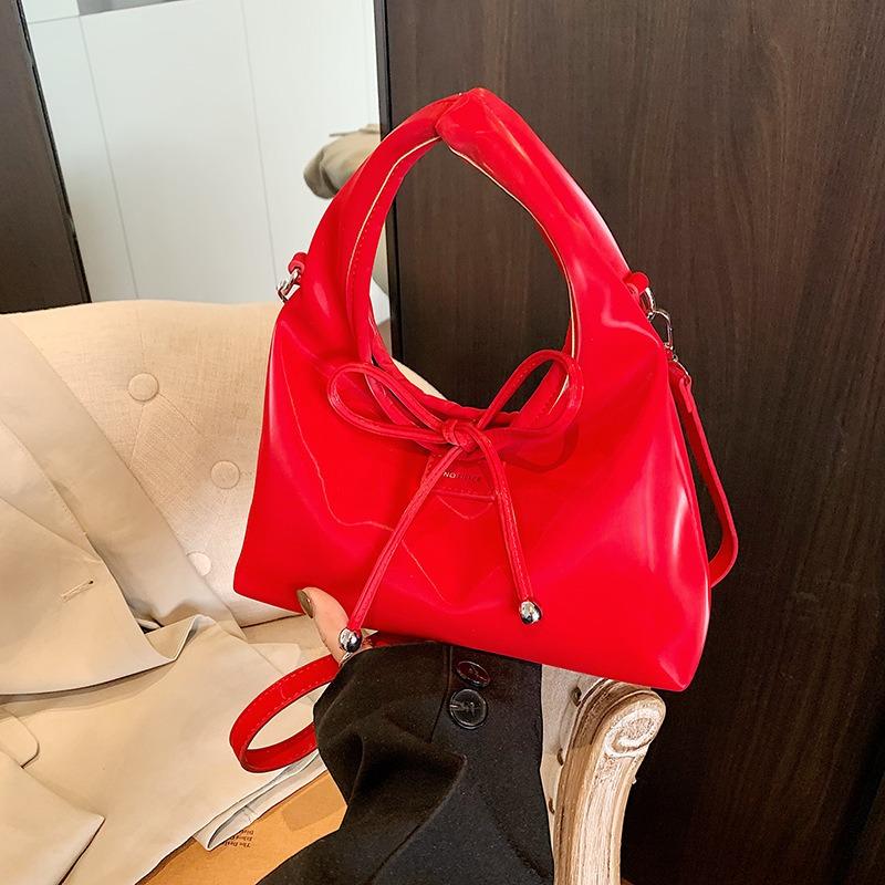 Small Bag Bag Women's New Summer Versatile Messenger Bag Popular Handbag Bucket Bag