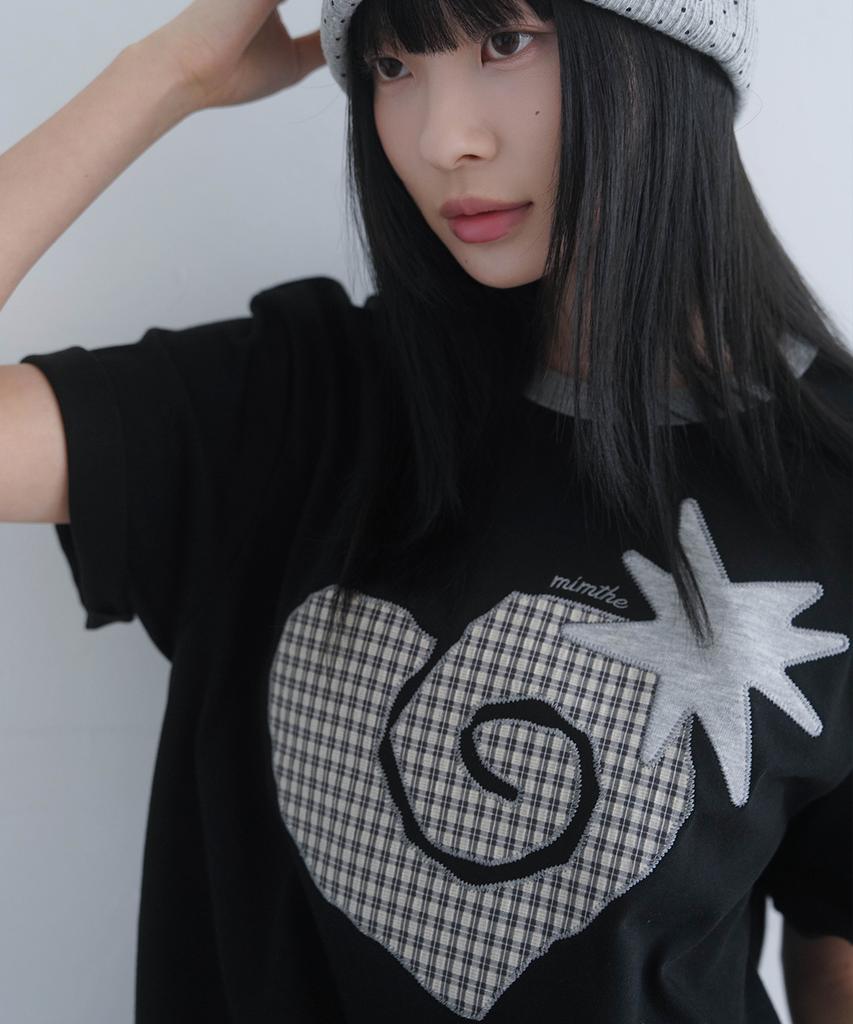 Mimdeowodeulobeu Snail Heart Patch T-Shirt_Black