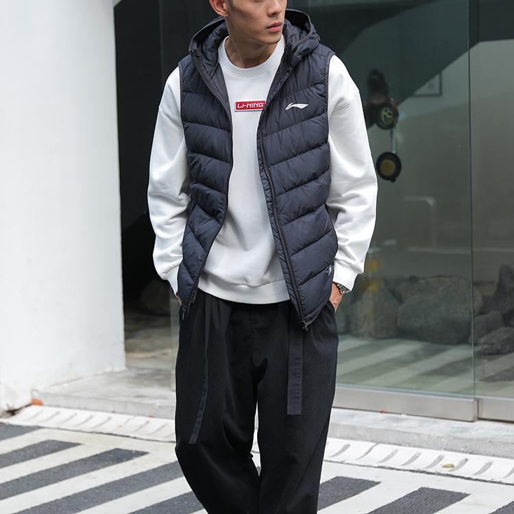 Li Ning Windproof Short Stand Collar Solid Color Warm Hooded Down Vest Men Vests Black AMRR035-1