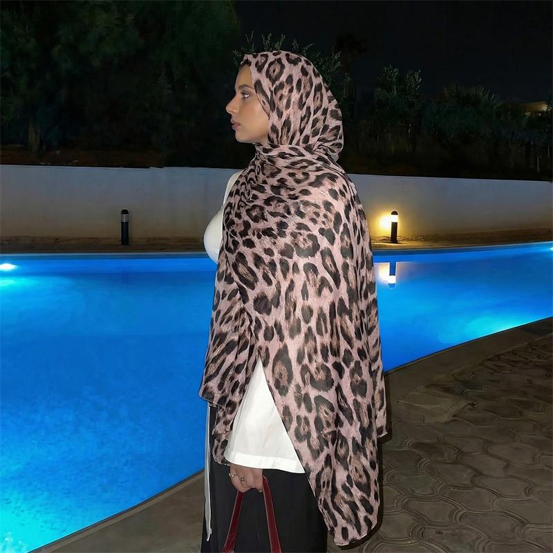 2026 New Arrival Leopard Hijabs for Women Spring Muslim Shawls Watercolour Print Scarves Beach Sun Protection Headscarf Summer