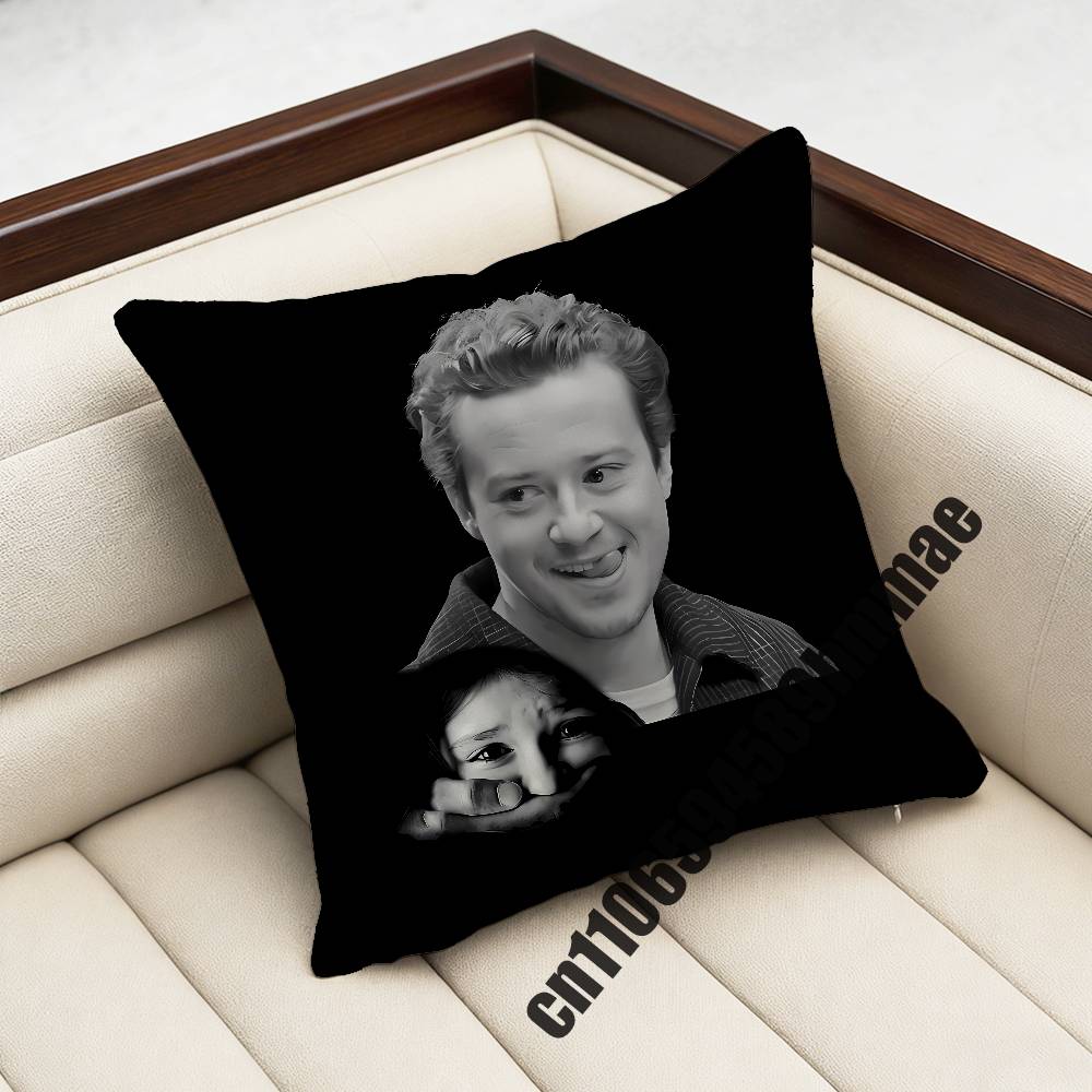 For 45X45Cm 40X40Cm British Actor J-Joseph Quinn Cat Throw Pillow Case Sham Square Car Pillowcase Pad Cushion Cover