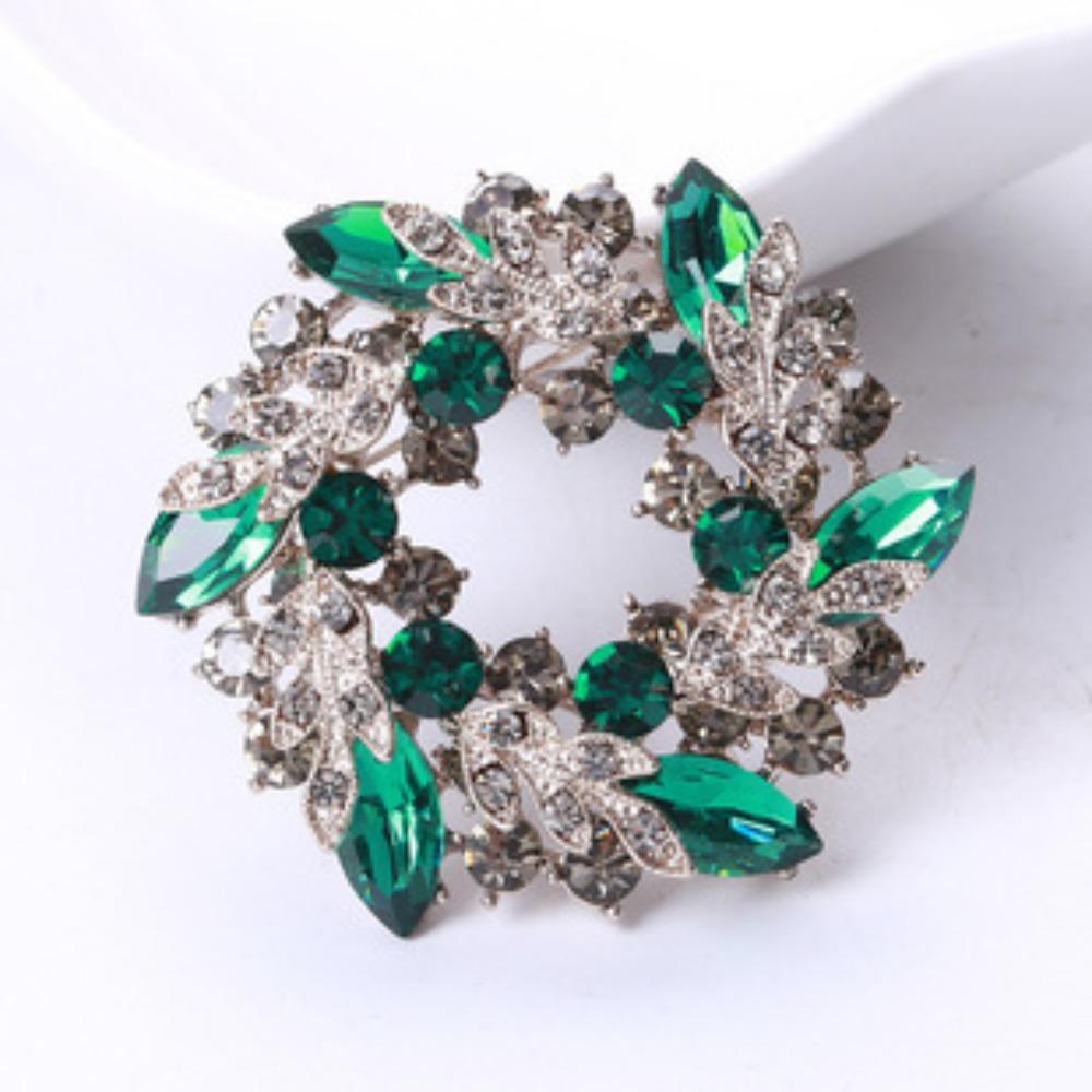 Diamond Butterfly Versatile Simple Brooch Flower Anti-light Pin Clothing Accessories Corsage