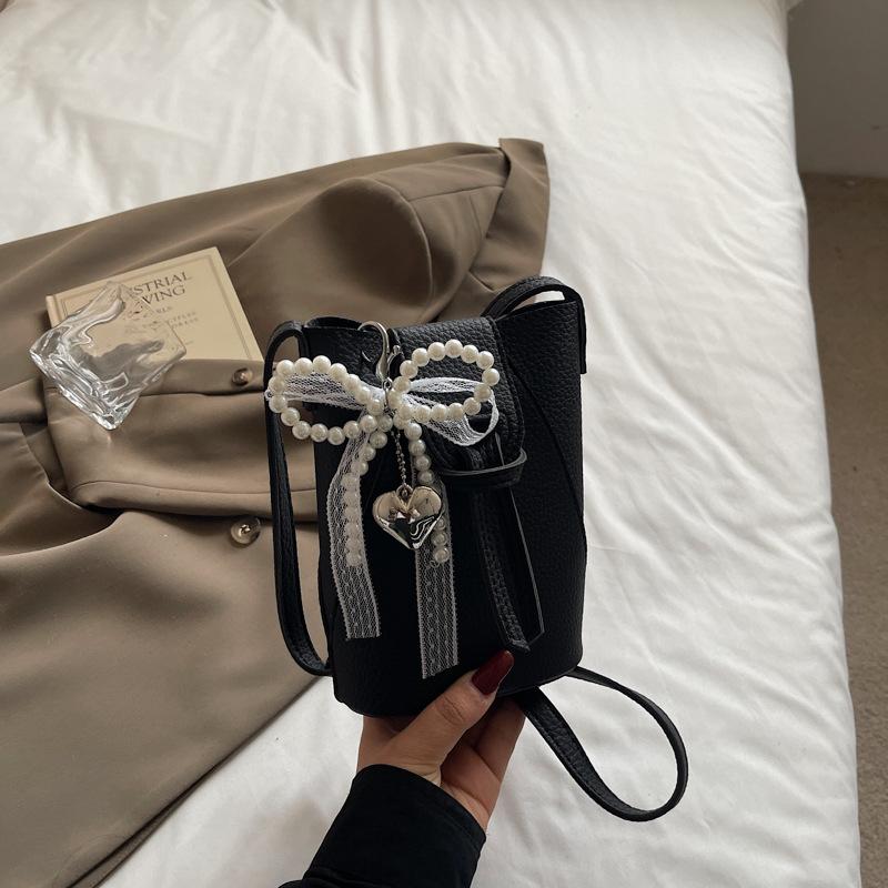 Crossbody Bag Women's 2025 New Trend Fashion Bucket Bag Lychee Pattern Shoulder Bag Mobile Phone Bag