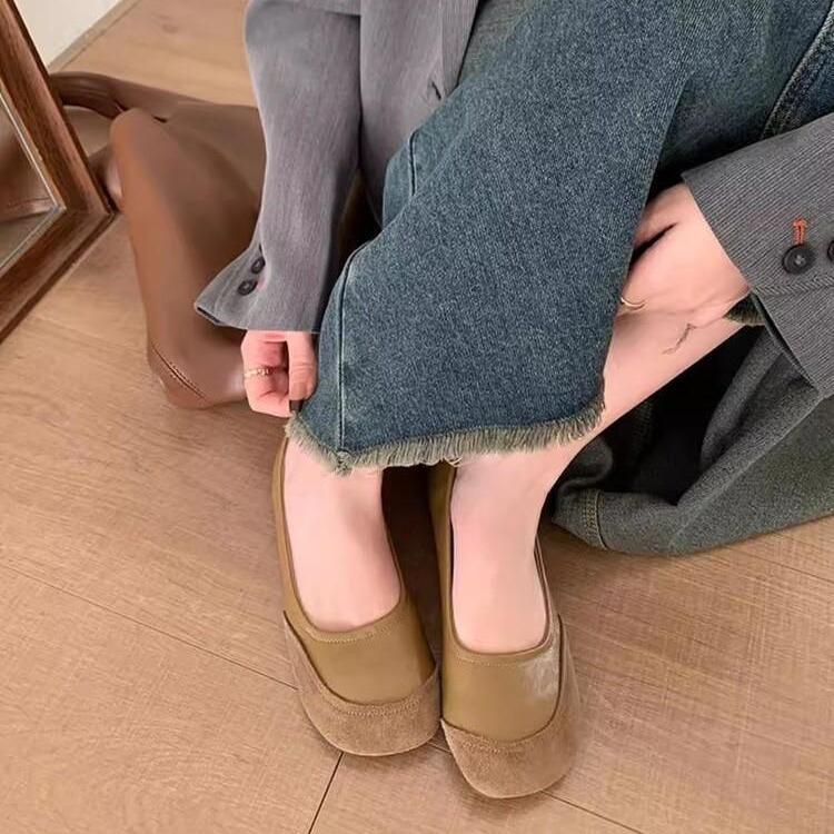 Retro round head shallow mouth single shoes women's spring and autumn new Korean version French evening breeze flat bottom grandma shoes casual Doud