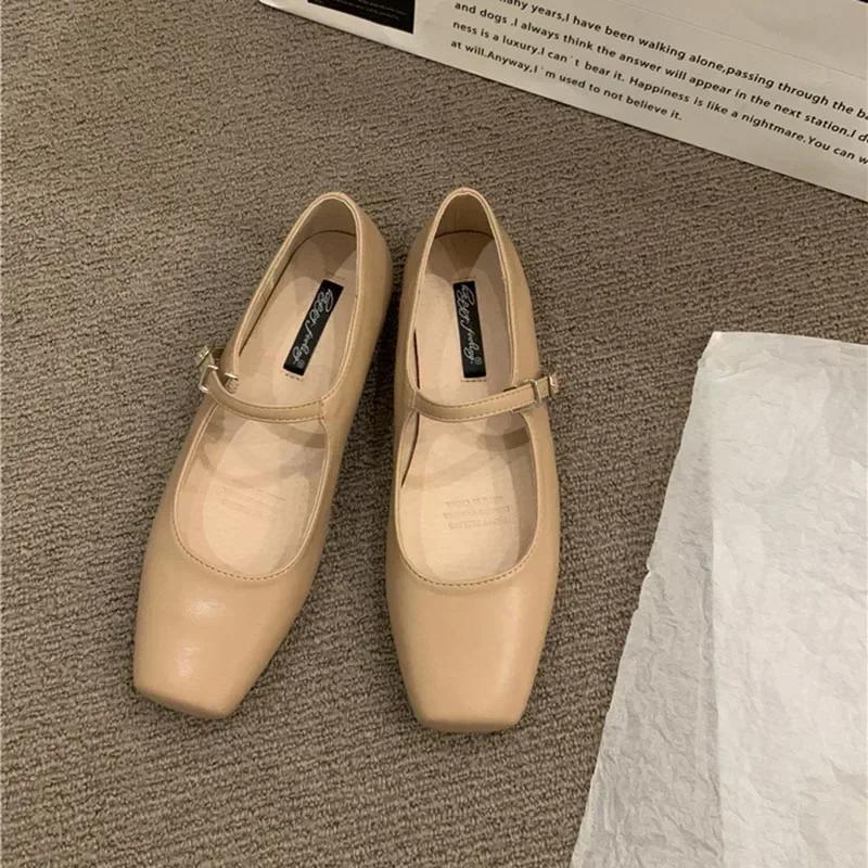 

Весенне-осенняя женская обувь на плоской подошве, модные женские удобные балетки с мелкой пряжкой и квадратным носком 35