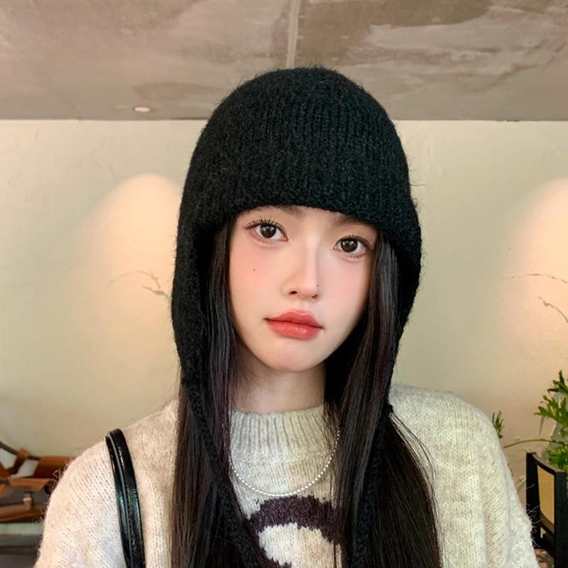 Knitted Wool Hat For Winter Women With Ear Warmer And Features