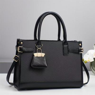 Neue Mode Handtasche Damen Große Kapazität Atmosphärische Mittelalterliche Mama Tasche Damen Umhängetasche Pendeln
