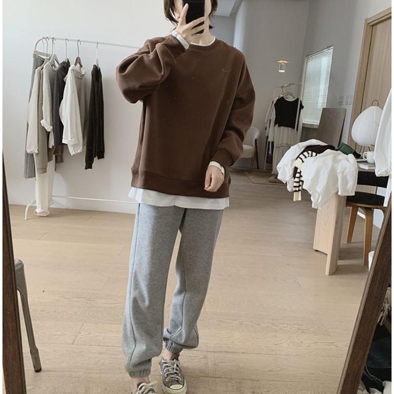 Autumn and Winter Sweatshirts for Women in New Loose Slimming Simple Fake Two-piece Long-sleeved Tops