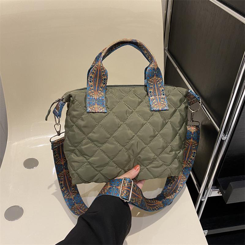Designer Brand  Quilted Padded Large Tote Nylon Women Handbags Luxury Design Shoulder Crossbody Bags
