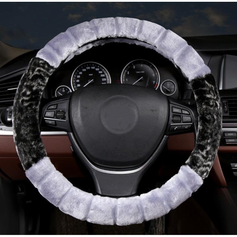 Women's Winter Warm Fluffy Steering Wheel Cover with Plush Furry Interior & Soft Grip - 38cm Cute Steering Wheel Cover