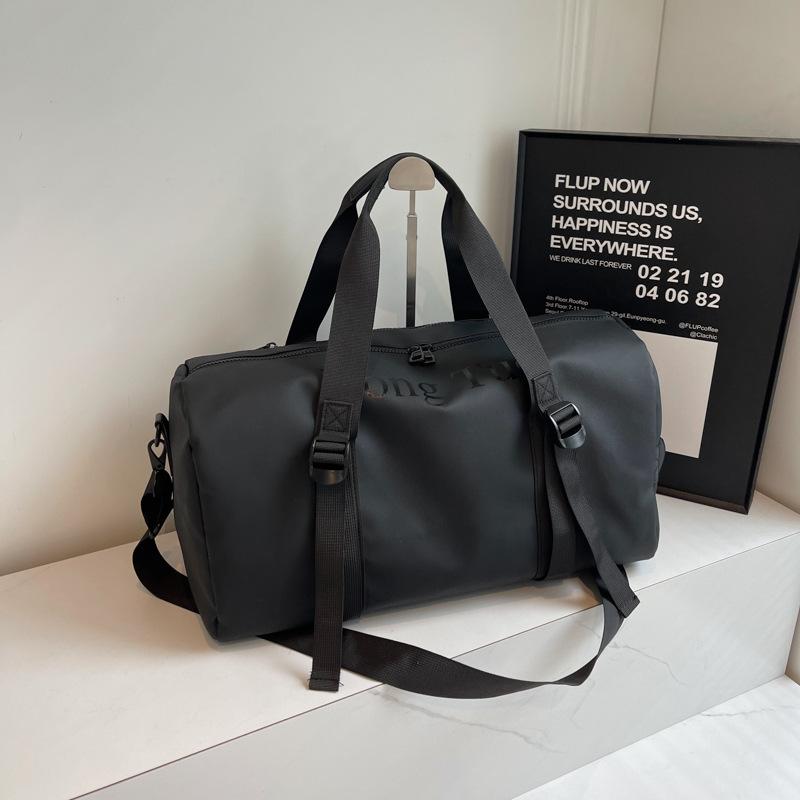 Fitness Bag, Clothes Storage Bag, Duffel Bag, Waterproof Short-distance Luggage Bag, Shoulder Bag, Portable Short-distance Travel Bag.