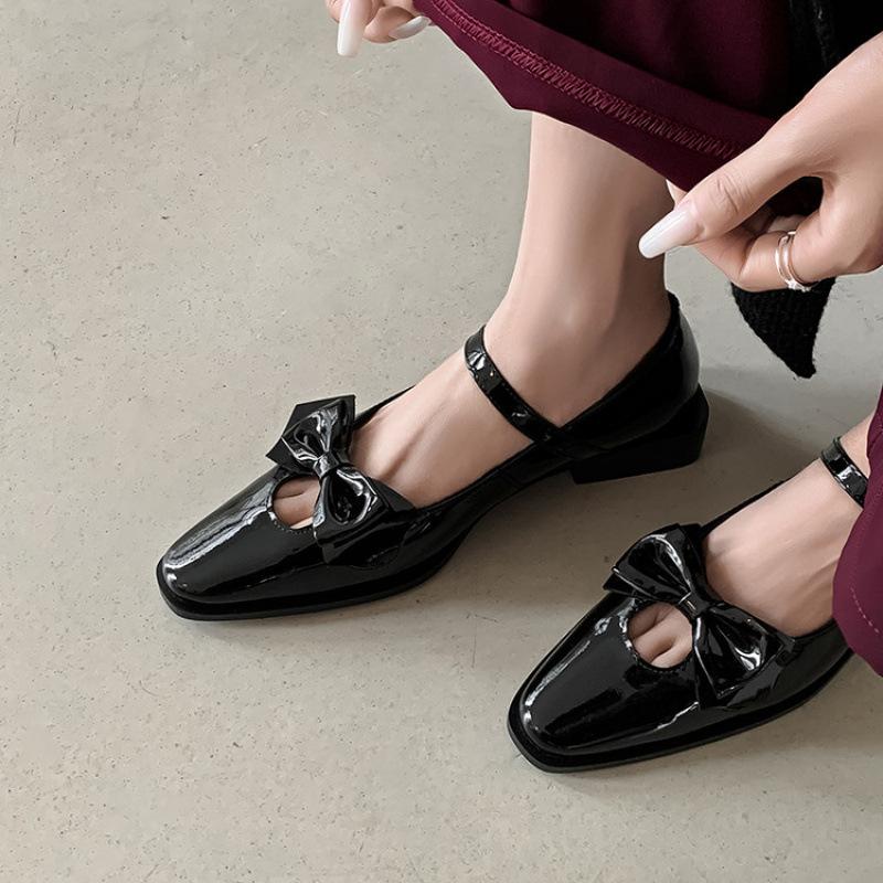 New leather fashion single shoes round head low heel non-slip soft sole casual sheepskin women's shoes flat four-season small leather shoes women