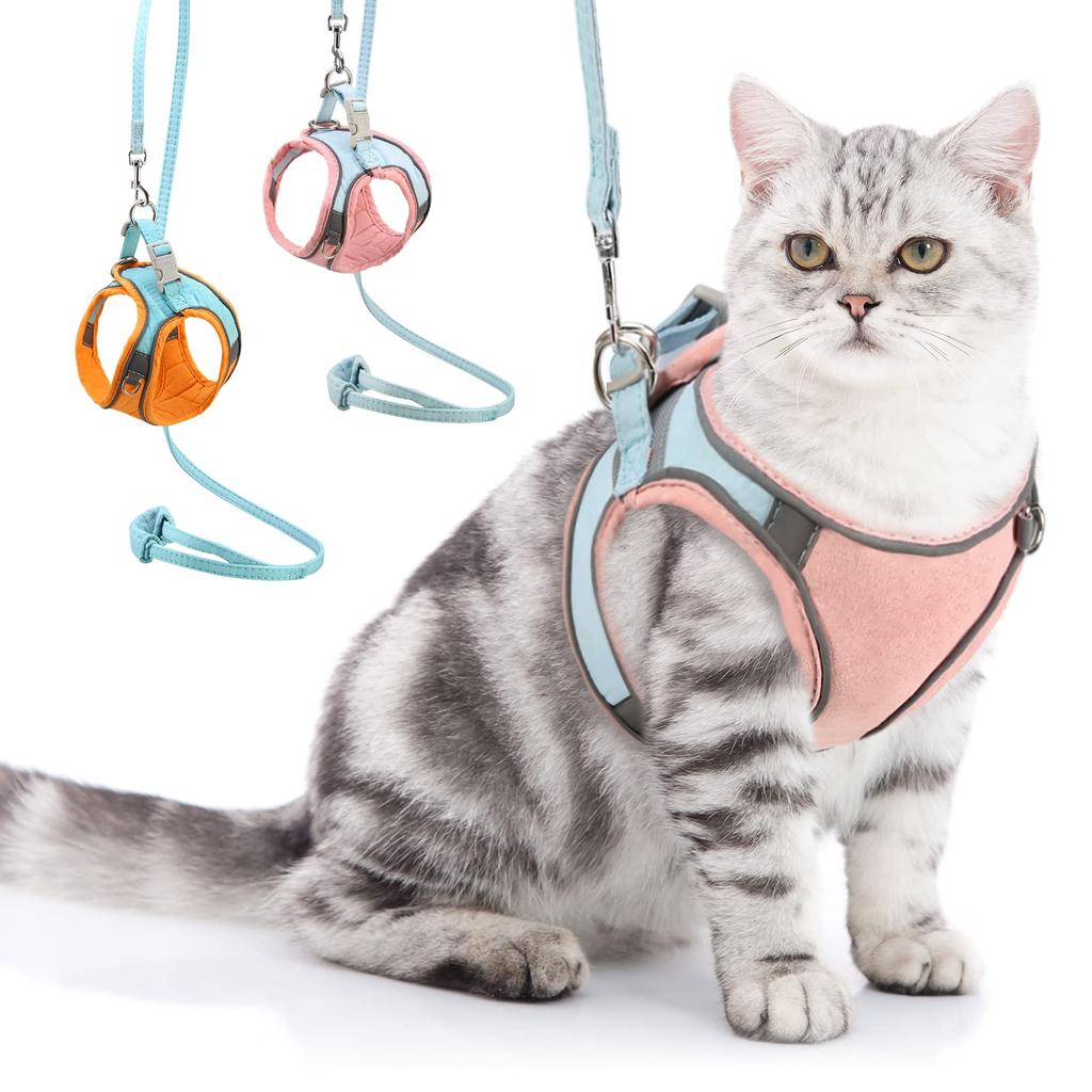 Vest Harness Leash Set for Cats and Chest Small and Easy To Put On and Take Reduces Will Not Fall Night Attaches with Velcro Without Going Through the