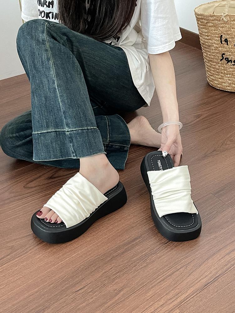 Fashion Shoes Woman 2025 Slippers Summer Shale Female Beach Platform Luxury Slides Silver Sabot Designer Scandals Fashion Beach Shoes La