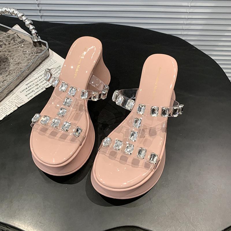 2025 Summer New Fashion Versatile Outer Wear Wedge Heel Thick Bottom Rhinestone Cool Slippers I-shaped Women's Shoes