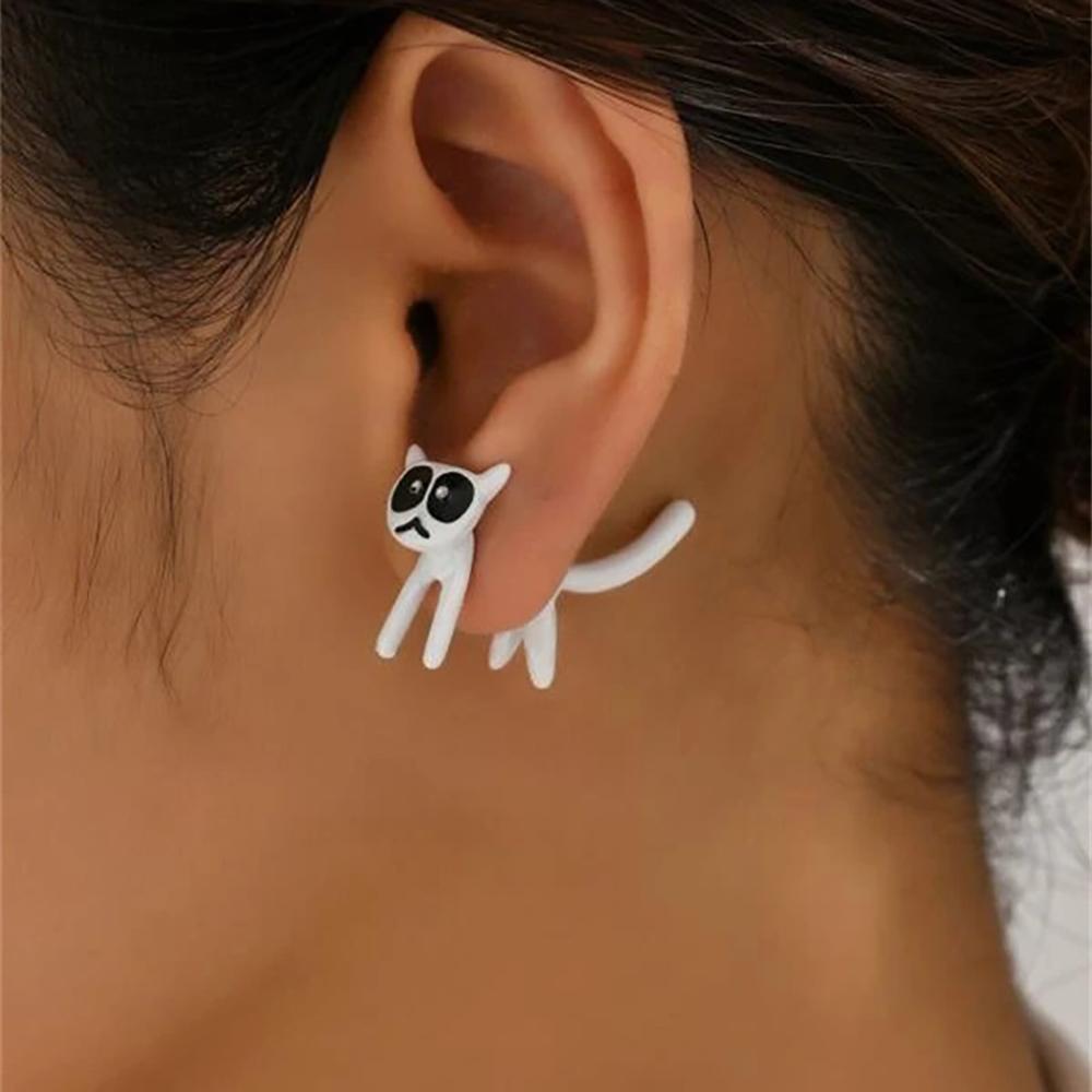 A pair of cute earrings, Mini cartoon animal earrings, There are thirteen styles for you to choose from here.