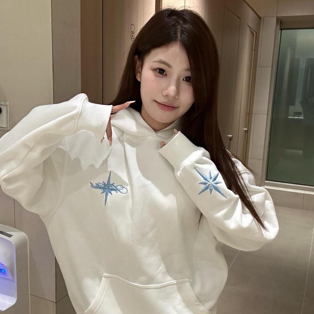 Polaris Unisex Embroidered Hoodie - Velvet-Lined Cozy Sweatshirt for Couples, Autumn/Winter Style.