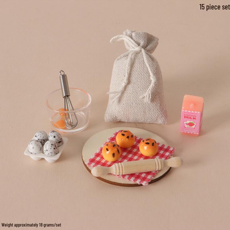 Miniature Dollhouse Kitchen Baking Set - Pocket-Size Toy Scene