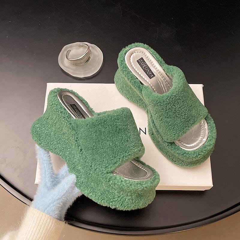 Fashion Autumn Winter Women Slip on Slippers New Casual Anti-slip Home Slippers Women Comfortable Platform Designer Shoes Slides Women