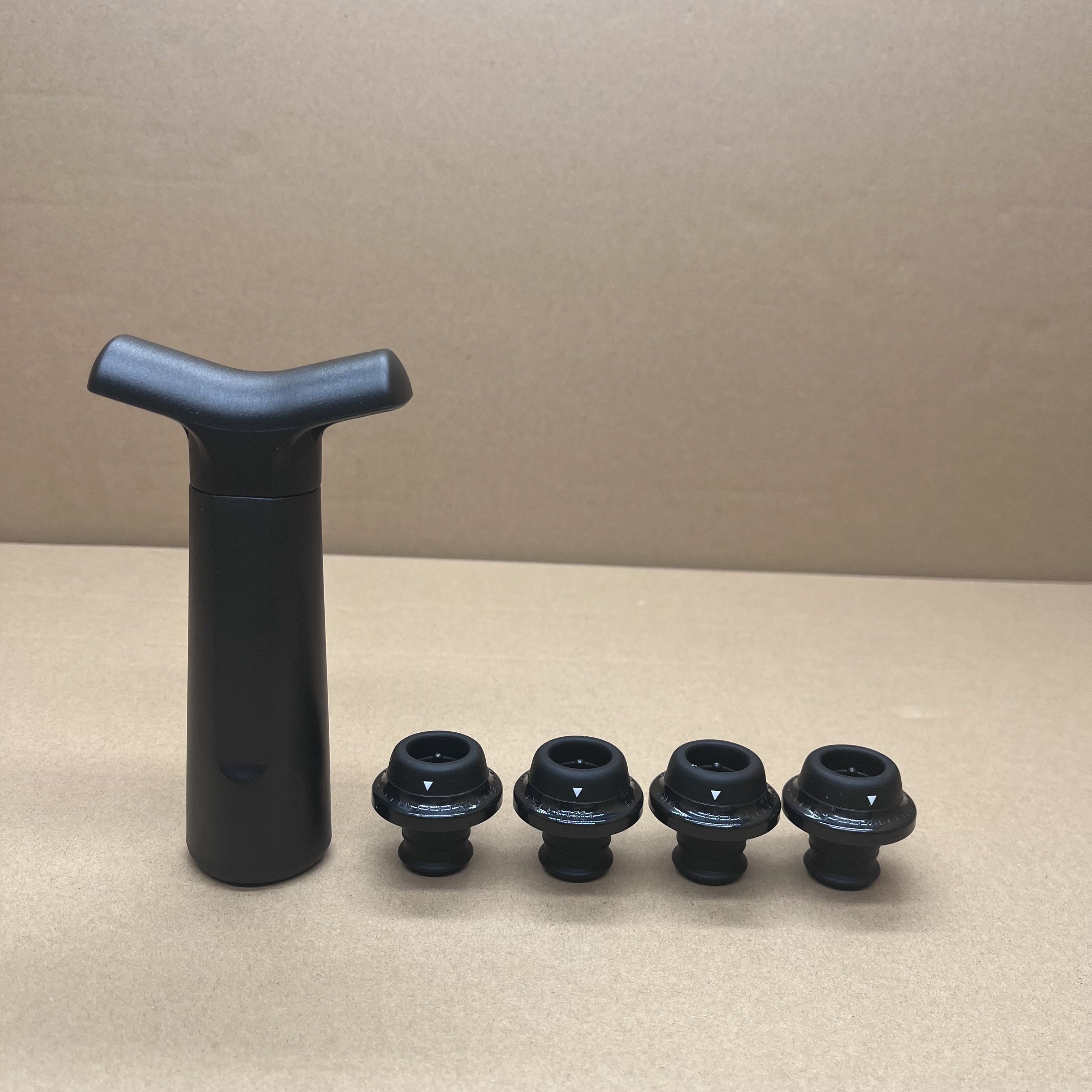 

5 in 1 Long-lasting Fresh Wine Vacuum Stopper Silicone Seal Red Wine Stopper