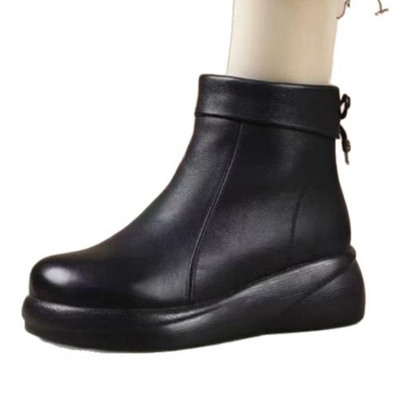 Autumn and Winter Velvet Short Boots Thick-soled Side Zipper Round Head Winter Boots Short Flat-bottomed Fashion Boots
