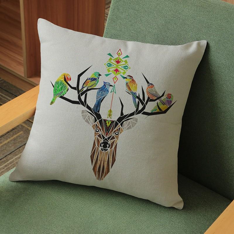 2018 New Decorative Moose Elk Deer Print Sofa Throw Pillows Fortune Throne Deer Head Car Seat Back Cushion Home Decor 45x45cm