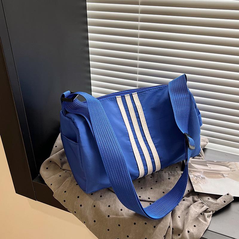 Персонализированная спортивная сумка кроссбоди большой вместимости - Легкая и стильная сумка-подушка синий