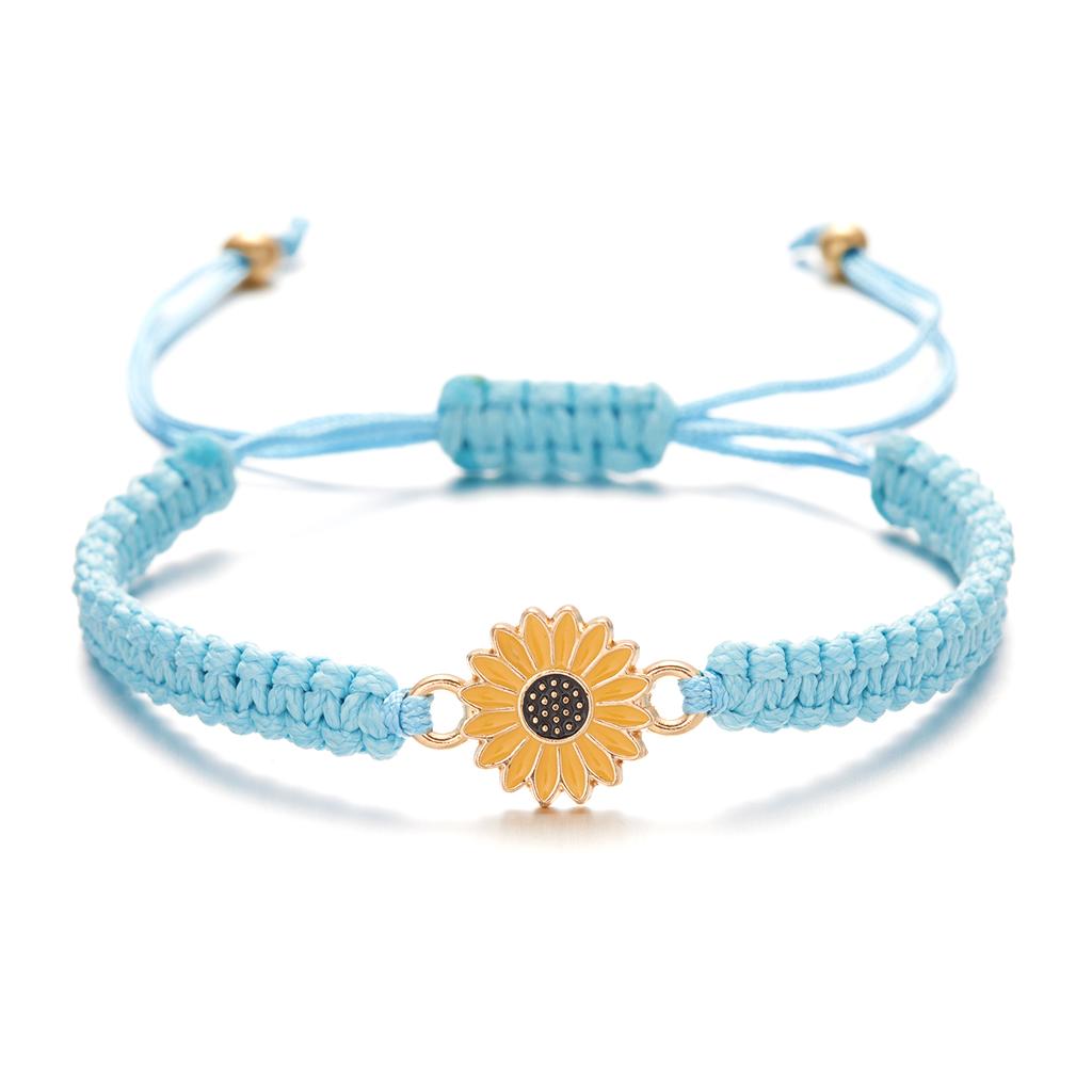 Adjustable Colorful Woven Daisy Bracelet for Men And Women Handmade Sunflower Bracelet for Couples Best Friends Graduation Gift