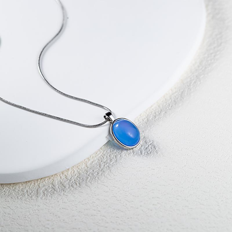 

Изысканное синее ожерелье для женщин, легкое, роскошное, темпераментное, овальное, из нержавеющей стали, цепочка в виде змеиной кости, ювелирные изделия Tide