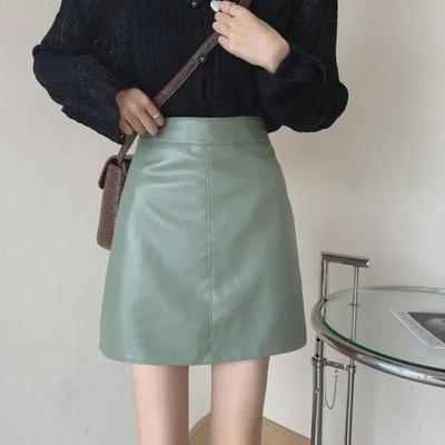 Yeşil Yüksek Bel Deri A-Kesim Mini Etek - Çok Yönlü, Sıcak Sonbahar/Kış 2023 Kadın Modası