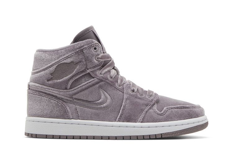 Wmns Air Jordan 1 Mid 'Purple Velvet'