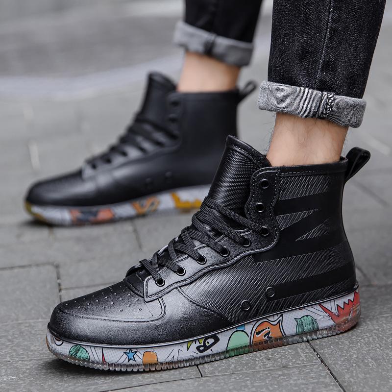 2025 Male Fashion Rain Boots Durable Waterproof Rubber Fishing Shoes Trendy Nude Boots Anti-skid Work Chef Shoes New Sneakers